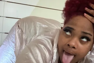 💦Tightest Ass Youve Felt In Aw... - Image 2