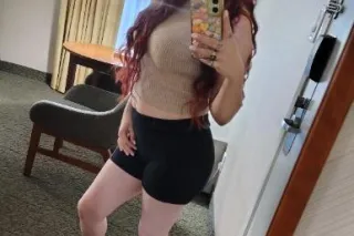 🩷🌸 PRETTY & PETITE GIRLNEXTDOO... - Image 3