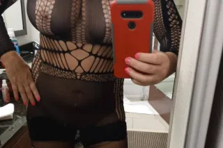 Tall Busty Blonde Valerie - Image 8