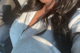 HEY BOO🥰💃🏽😍 NEW GIRL IN TOWN 😘... - Image 2