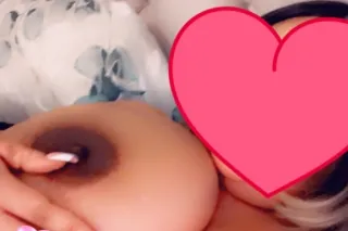 🍑Exotica Big Busty Curvy 💦Estoy Cachonda Llmame 🍑 - Image 3