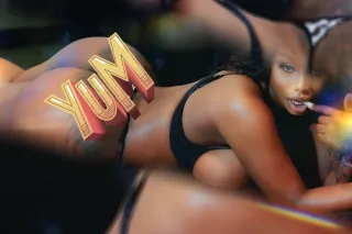 THE HANDS OF PEACE🥰 - Image 1