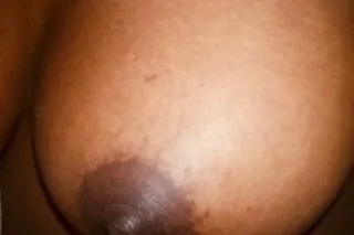 INCALLS 60$ before 11 BRING YOUR OWN CONDOM OUTCALLS 100$ and up outcalls only available come get your fantasies fulfilled - Image 1